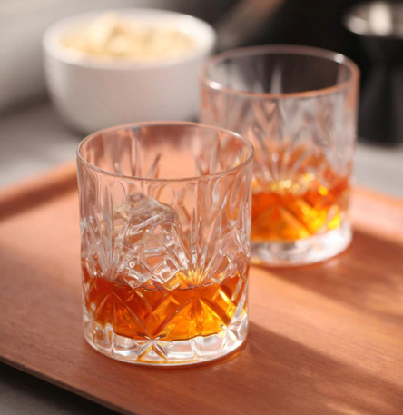 Ποτήρι κρασιού ανάγλυφο