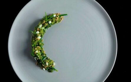 Πιάτο λευκό με γείσο