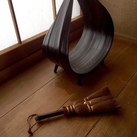 Σκουπάκι για τζάκι